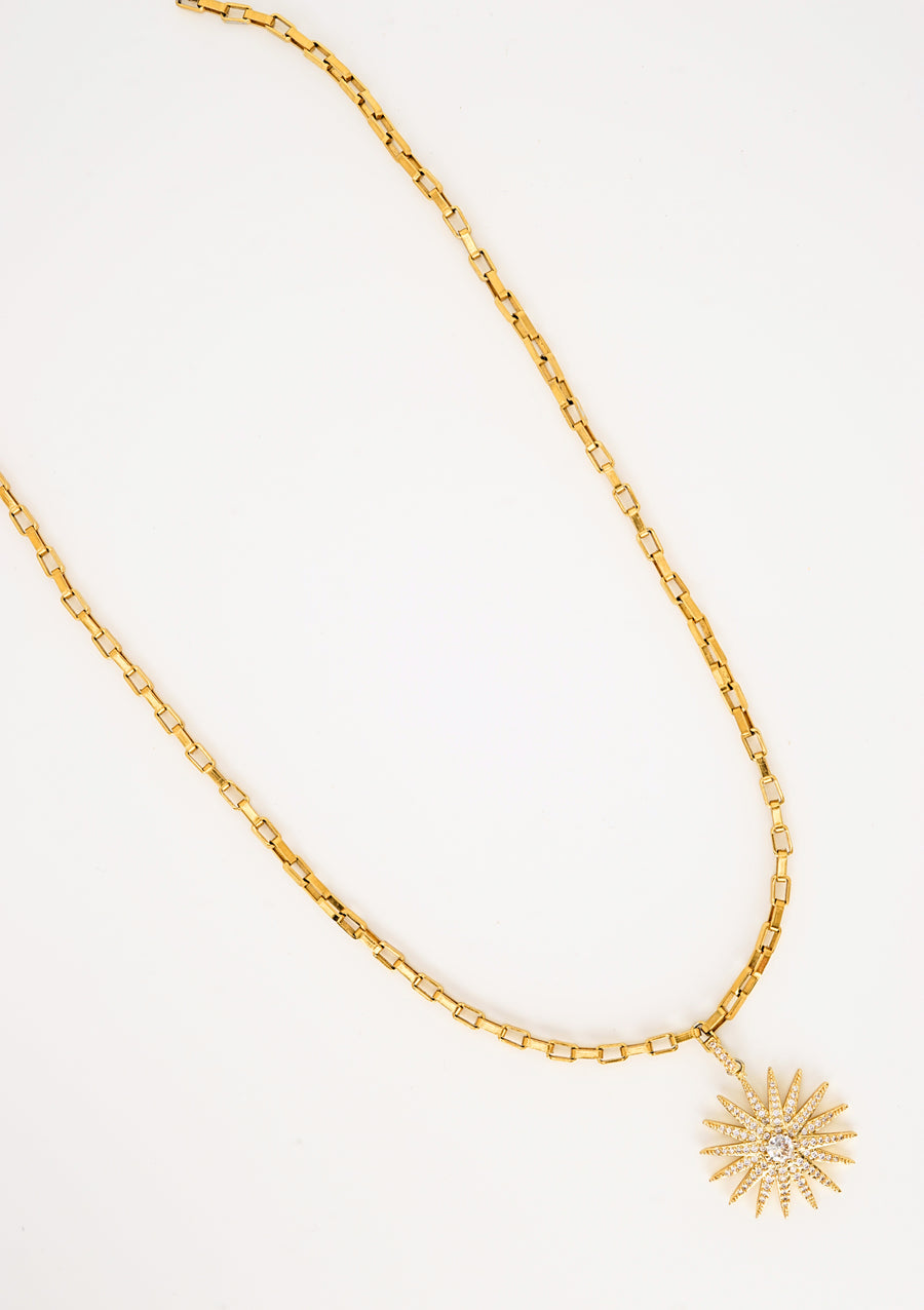 Aria Pavè Star Pendant Necklace