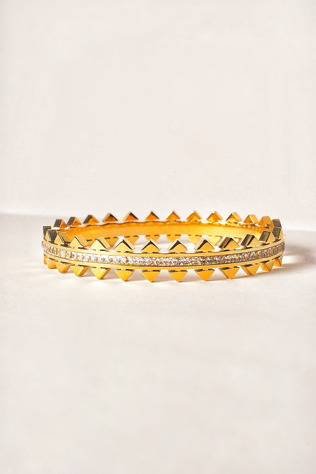 Sutton Pavé Clasp Bracelet