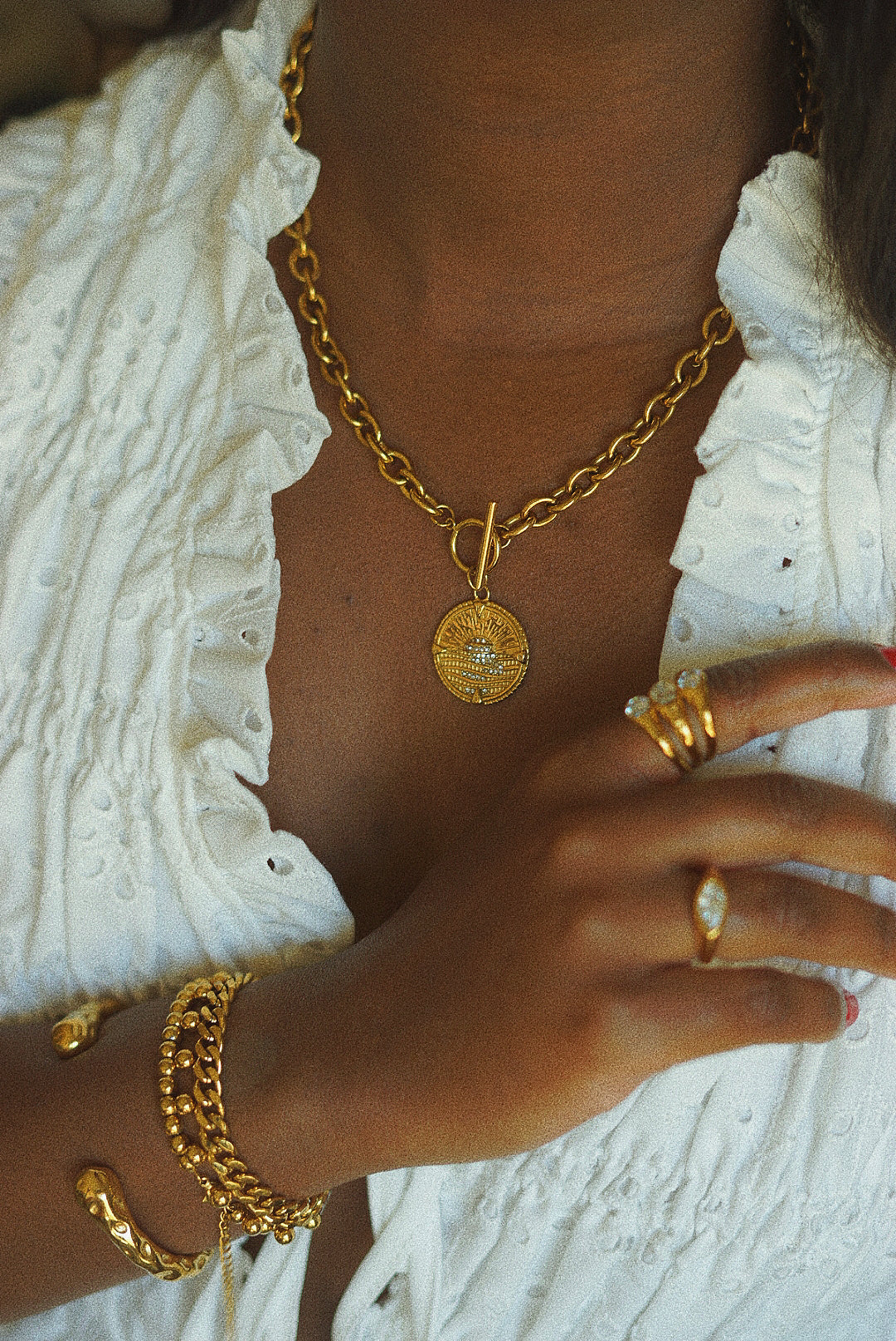 Hera Chunky Pendant Necklace